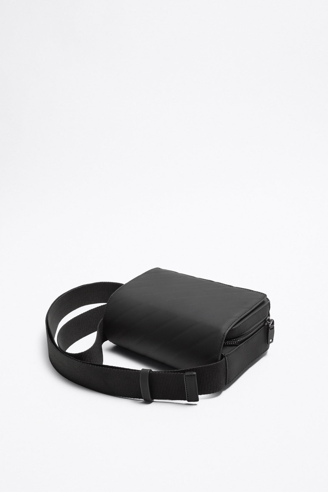 Ariel Crossbody Bag